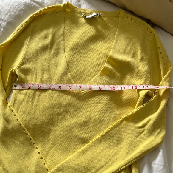 Equipment V Neck Sweater - Picture 5 of 9